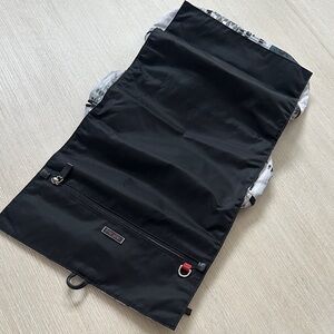 TUMI ♣️♦️♣️Black Travel Organizer with Zipper & Leather accents -3 fold